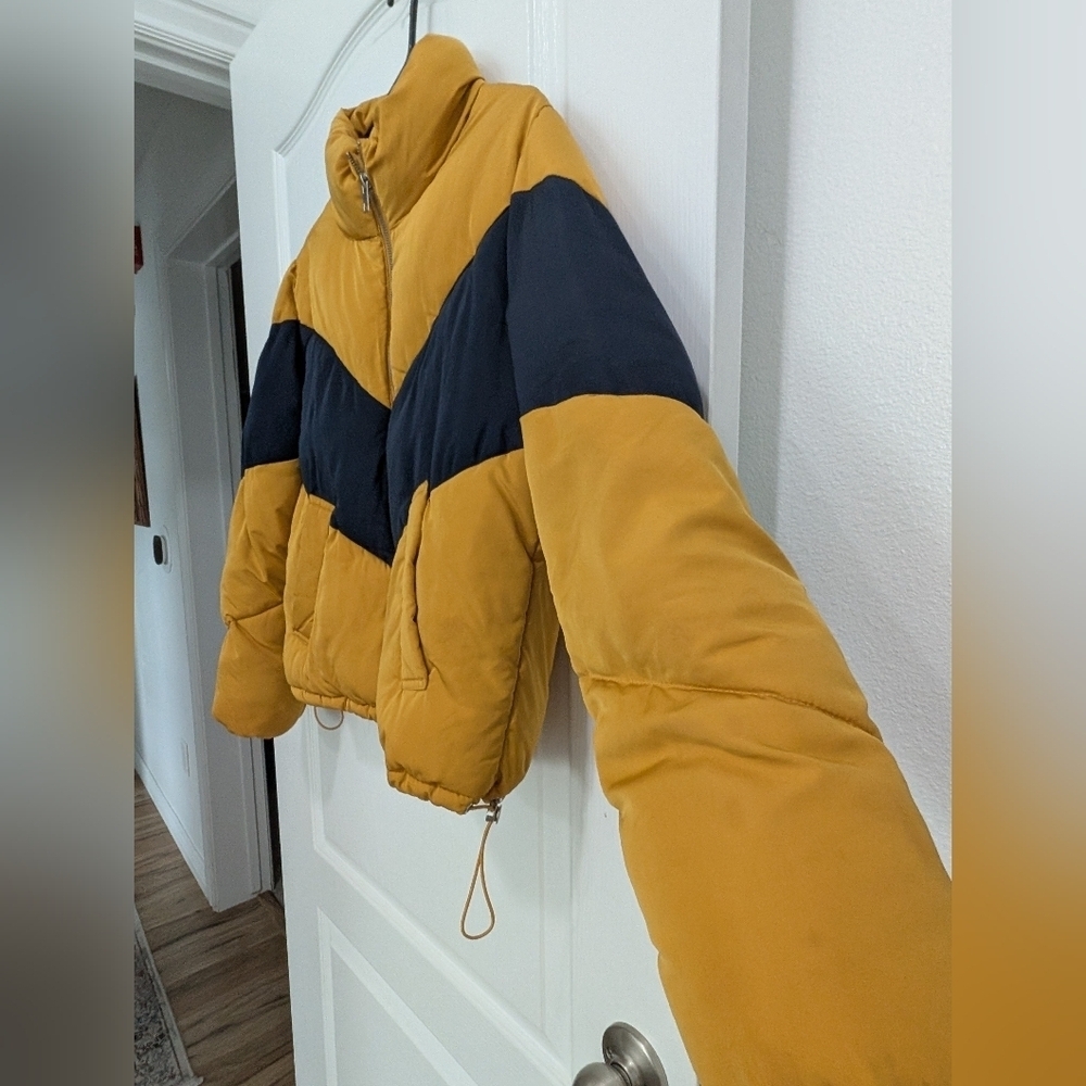 Love Tree Chevron Colorblock Puffer Jacket - Picture 6 of 14